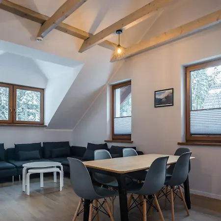 Διαμέρισμα Aston -domek Przy Lesie, Przestronny,