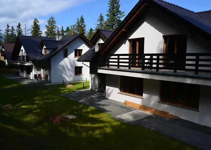 Aston -domek Przy Lesie, Przestronny, شقة *