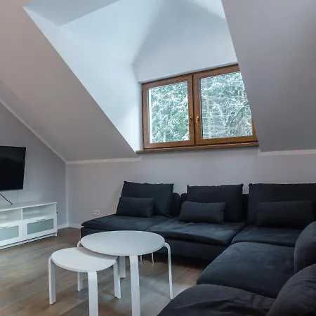 Aston -domek Przy Lesie, Przestronny, * Karpacz