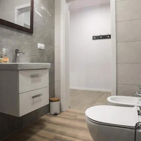 Appartamento Aston -domek Przy Lesie, Przestronny,